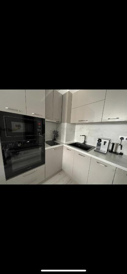 Brand New First Line Sea View 2 Bedroom Apartment Burgaz Dış mekan fotoğraf