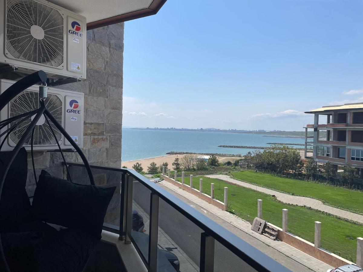 Brand New First Line Sea View 2 Bedroom Apartment Burgaz Dış mekan fotoğraf